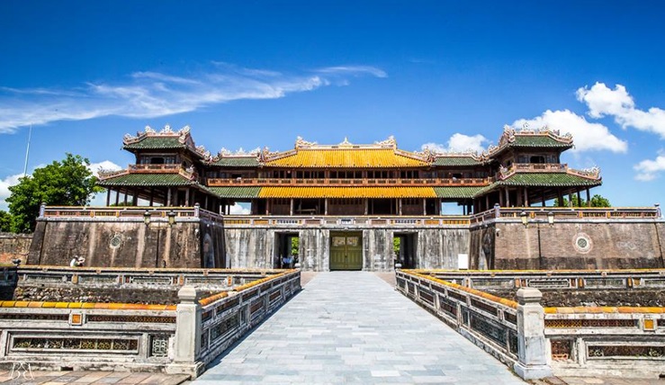 Great Laos And Vietnam 15 Days